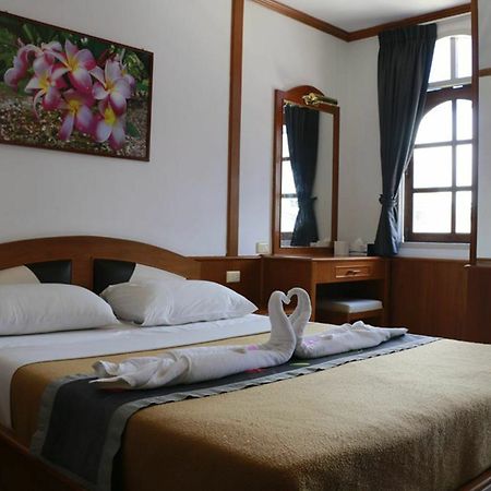 Welcome Guest House Patong Exteriör bild
